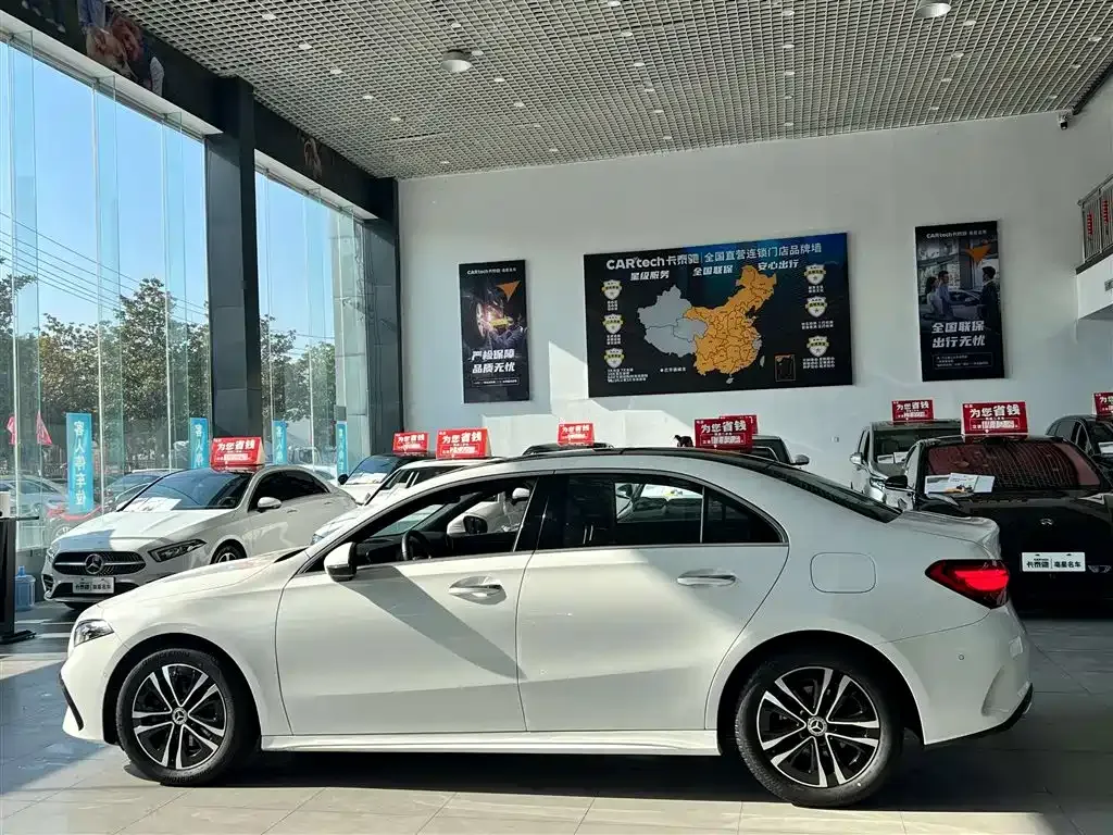 Mercedes-Benz A-Class — фото 8