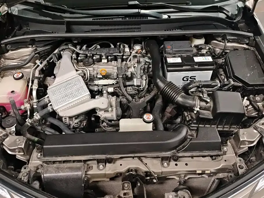 Toyota Corolla 2023 из CN, фото 2