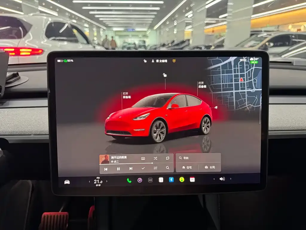 Tesla Model Y — фото 4