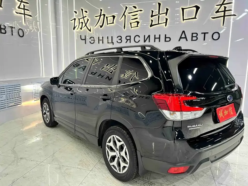 Subaru Forester — фото 3