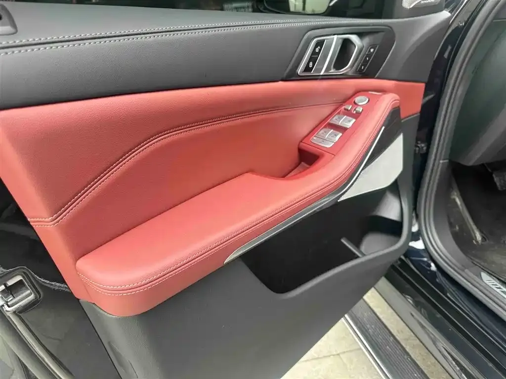 BMW X5 2024 из CN, фото 3