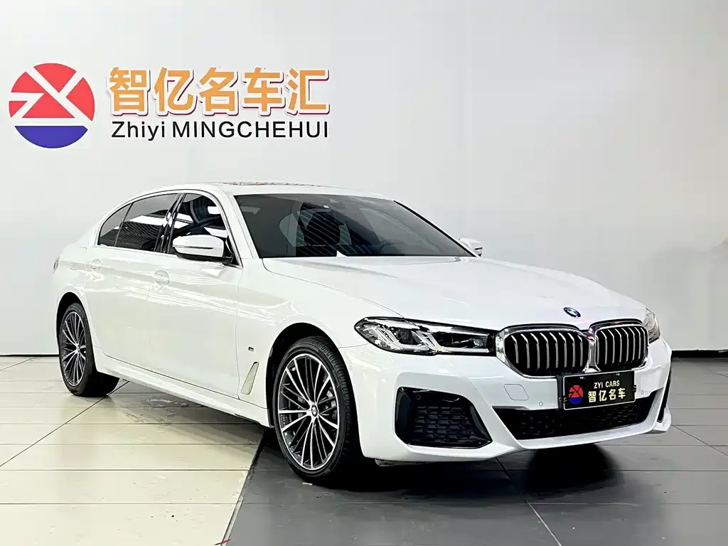 BMW 5 Series — фото 4