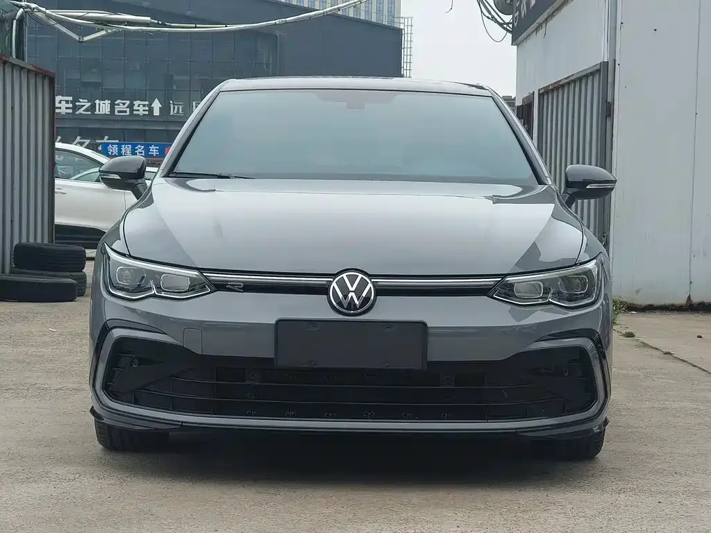 Volkswagen Golf — фото 5
