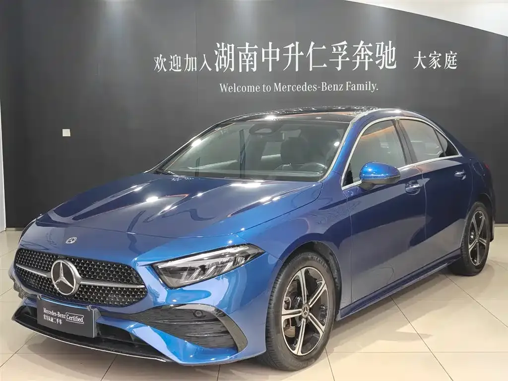 Mercedes-Benz A-Class — фото 1