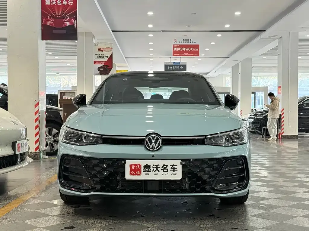 Volkswagen Passat — фото 4