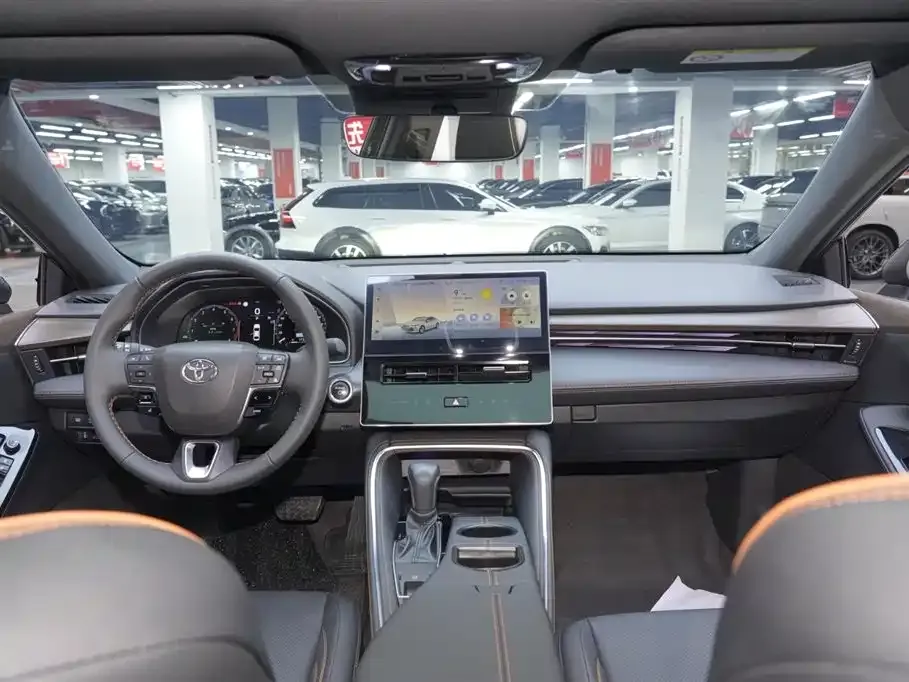 Toyota Avalon 2024 из CN, фото 7
