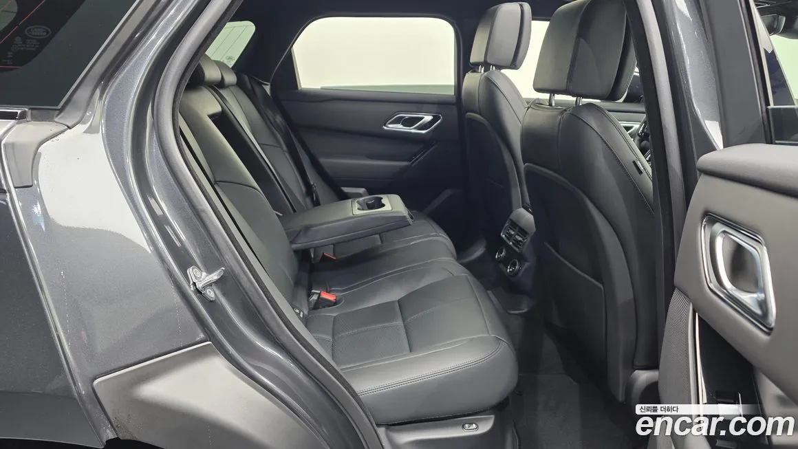 Land Rover Range Rover Velar 2025 из KR, фото 9
