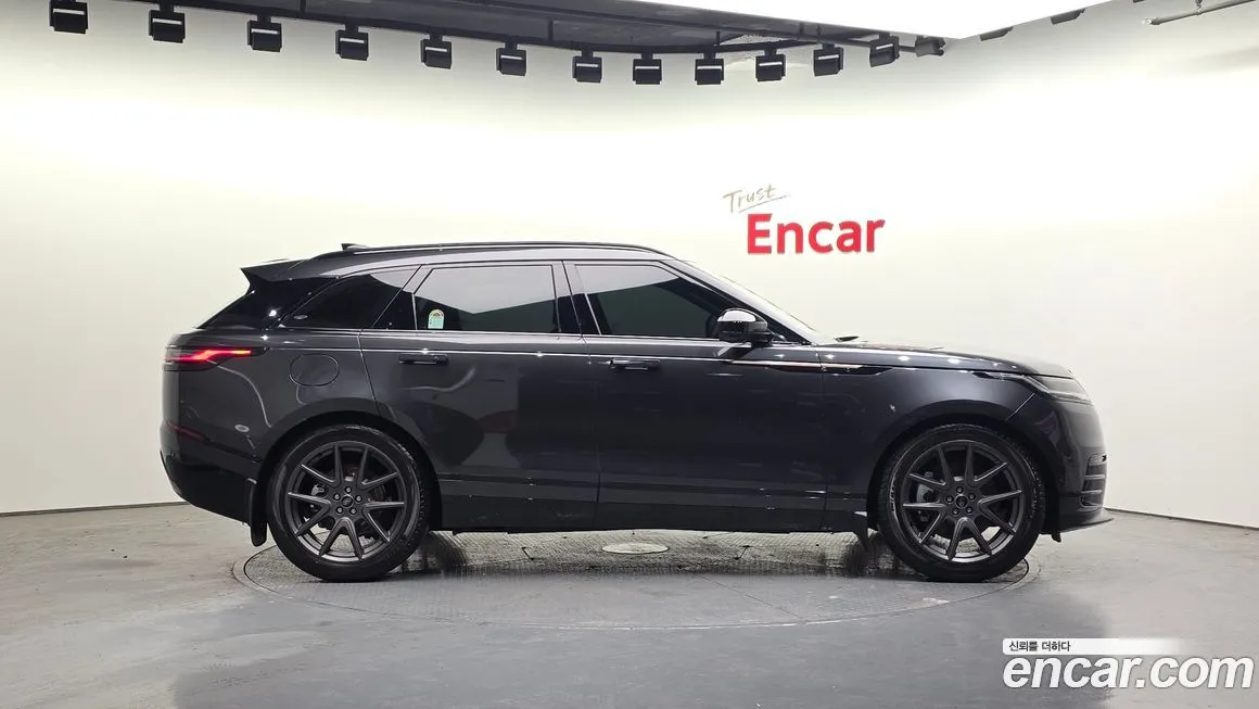 Land Rover Range Rover Velar 2025 из KR, фото 4