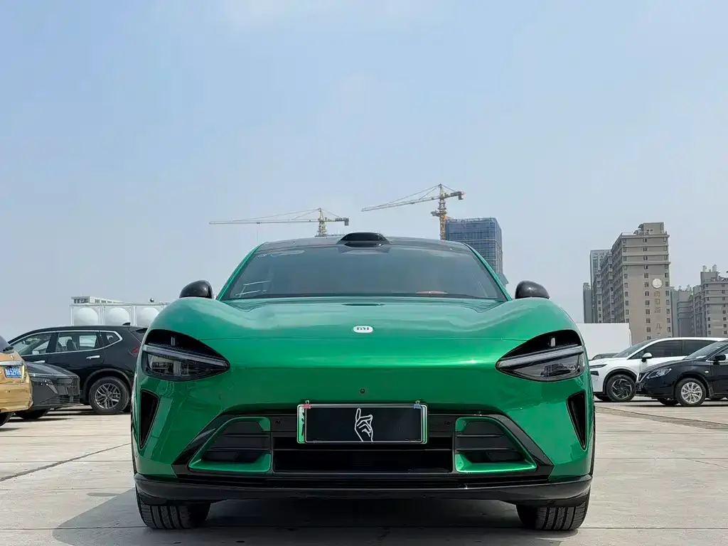 Xiaomi YU7 — фото 8
