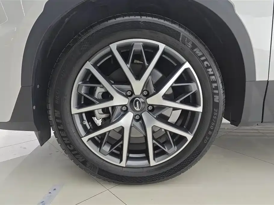 GAC Motor Trumpchi GS8 — фото 9