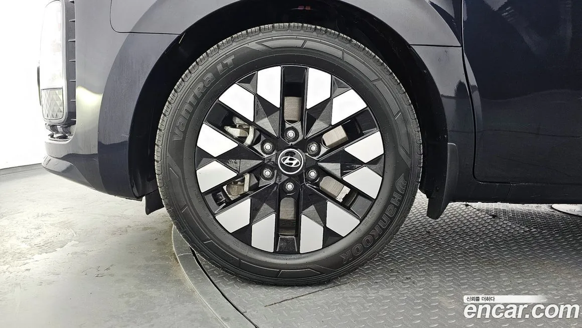 Hyundai Staria — фото 10