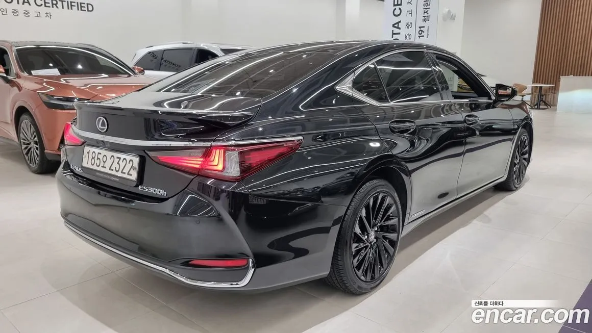 Lexus ES 2021 из KR, фото 8
