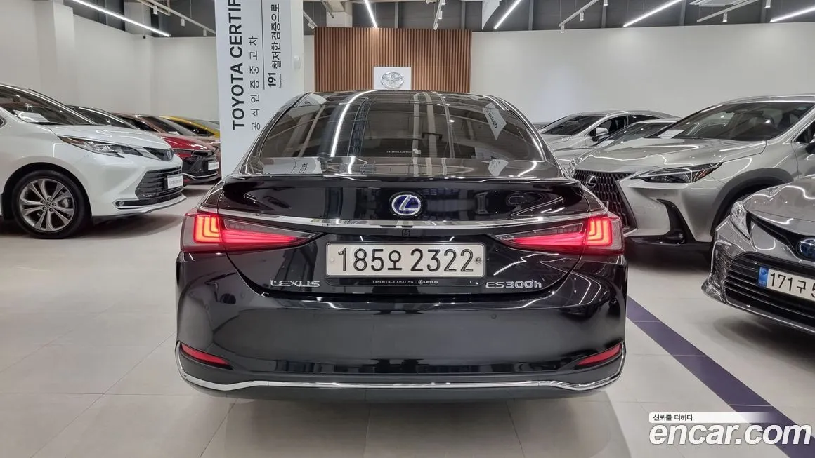 Lexus ES 2021 из KR, фото 2