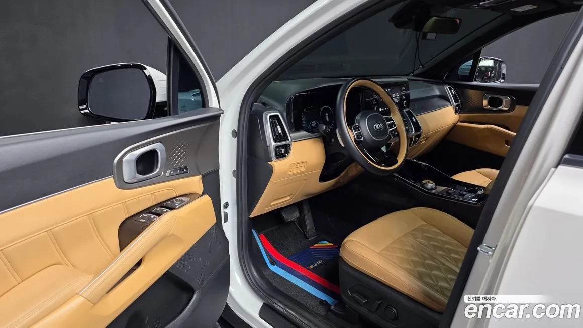 Kia Sorento — фото 9