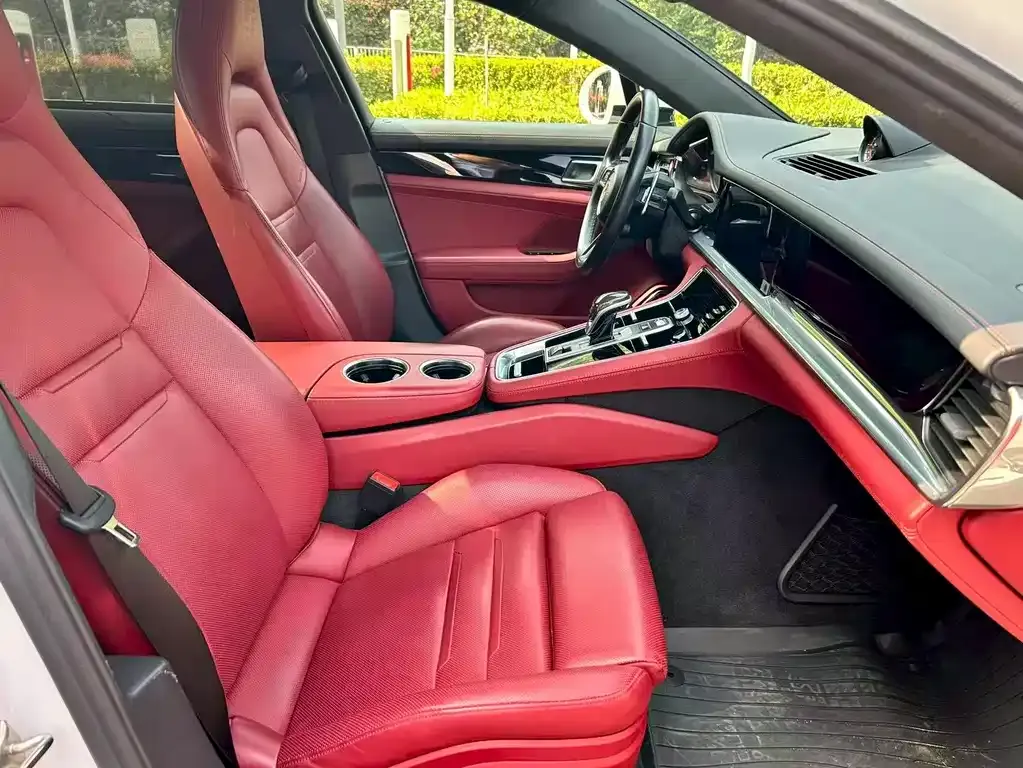 Porsche Panamera — фото 10