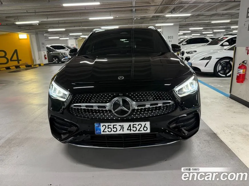 Mercedes-Benz GLA-Class — фото 1