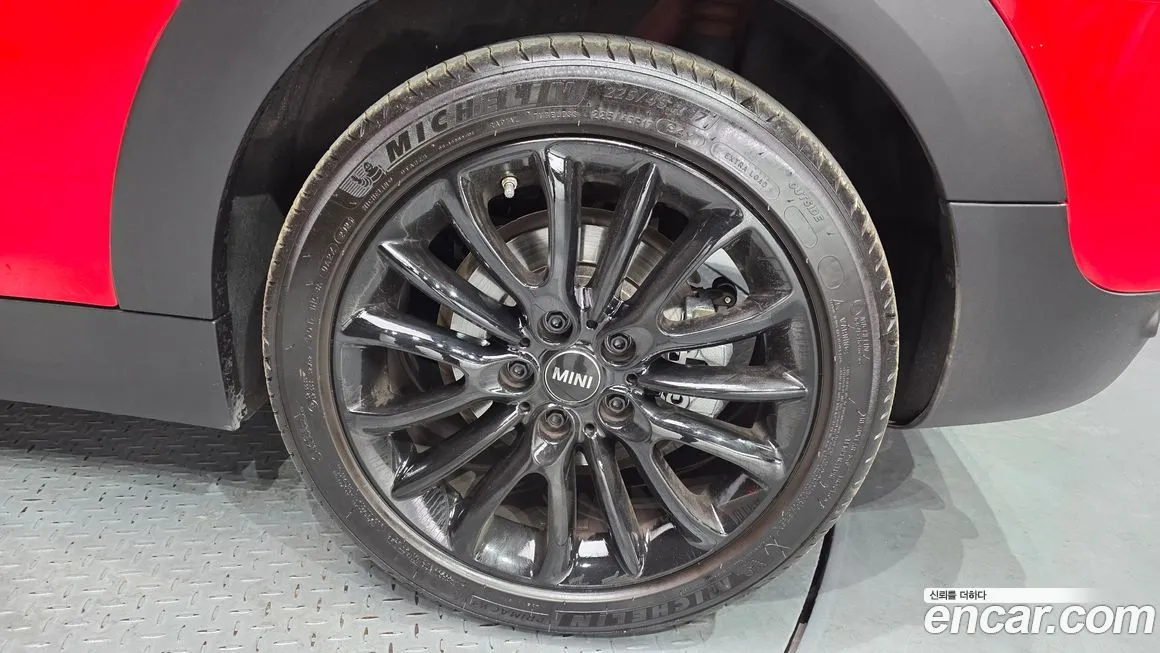 Mini Clubman 2024 из KR, фото 5