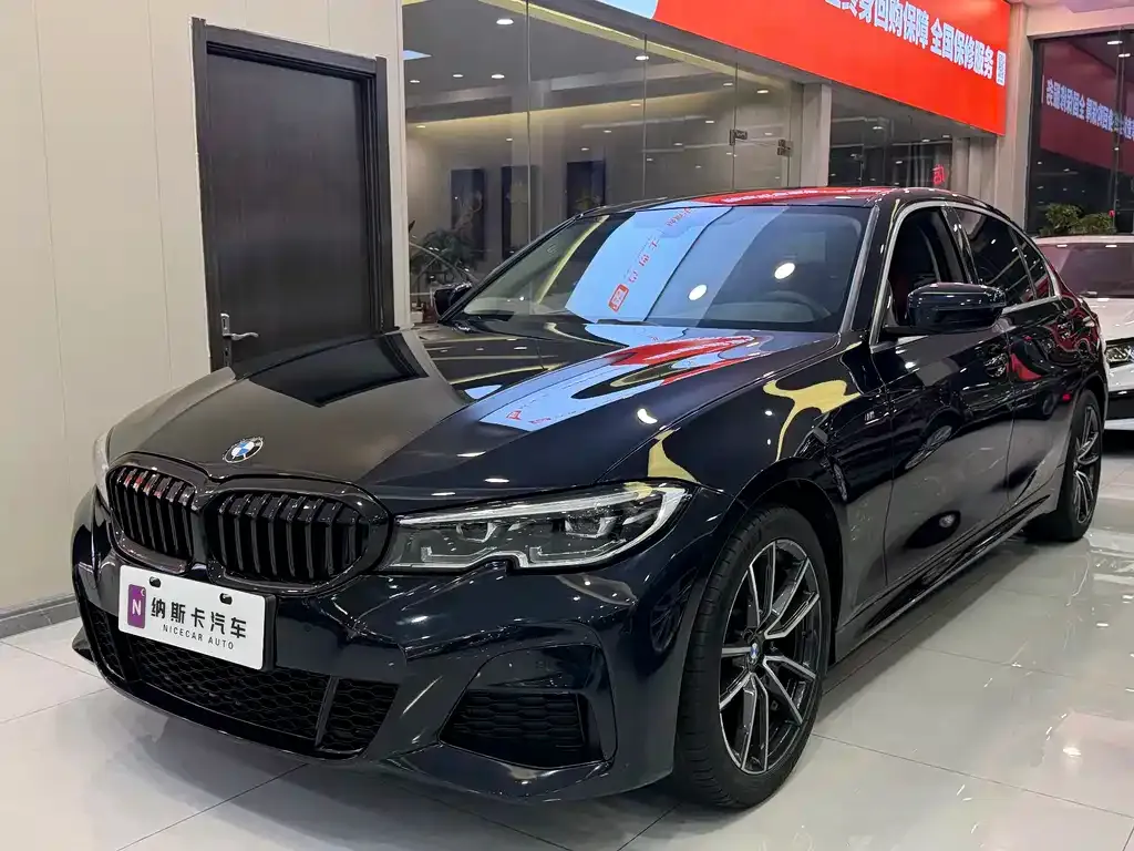 BMW 3 Series 2021 из CN, фото 1