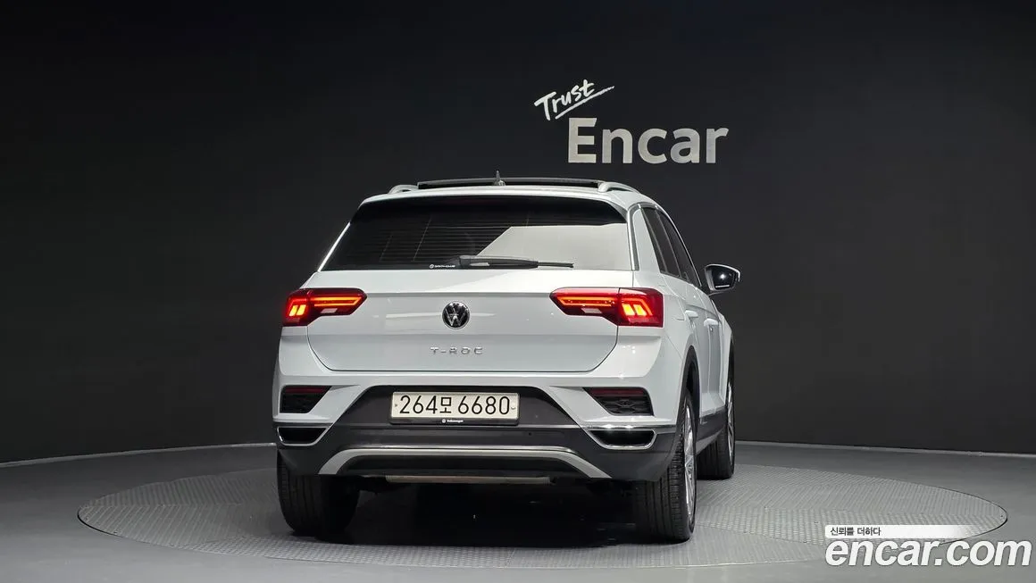 Volkswagen T-Roc 2021 из KR, фото 2
