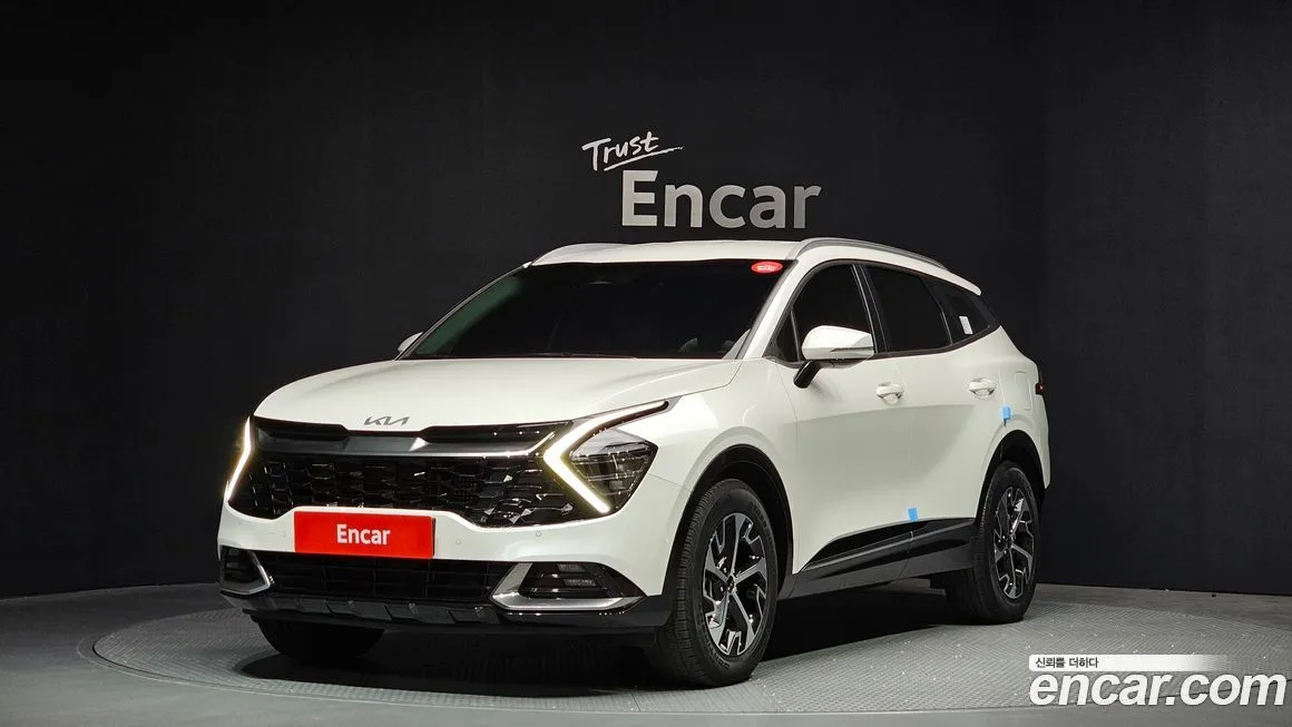 Kia Sportage — фото 1