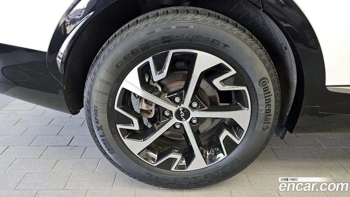 Kia Sportage — фото 6