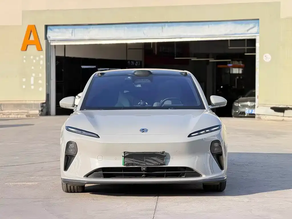 NIO ET5T 2025 из CN, фото 8
