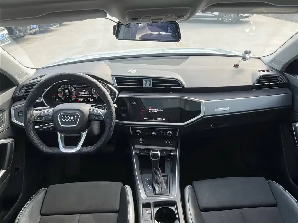 Audi Q3 2022 из CN, фото 9