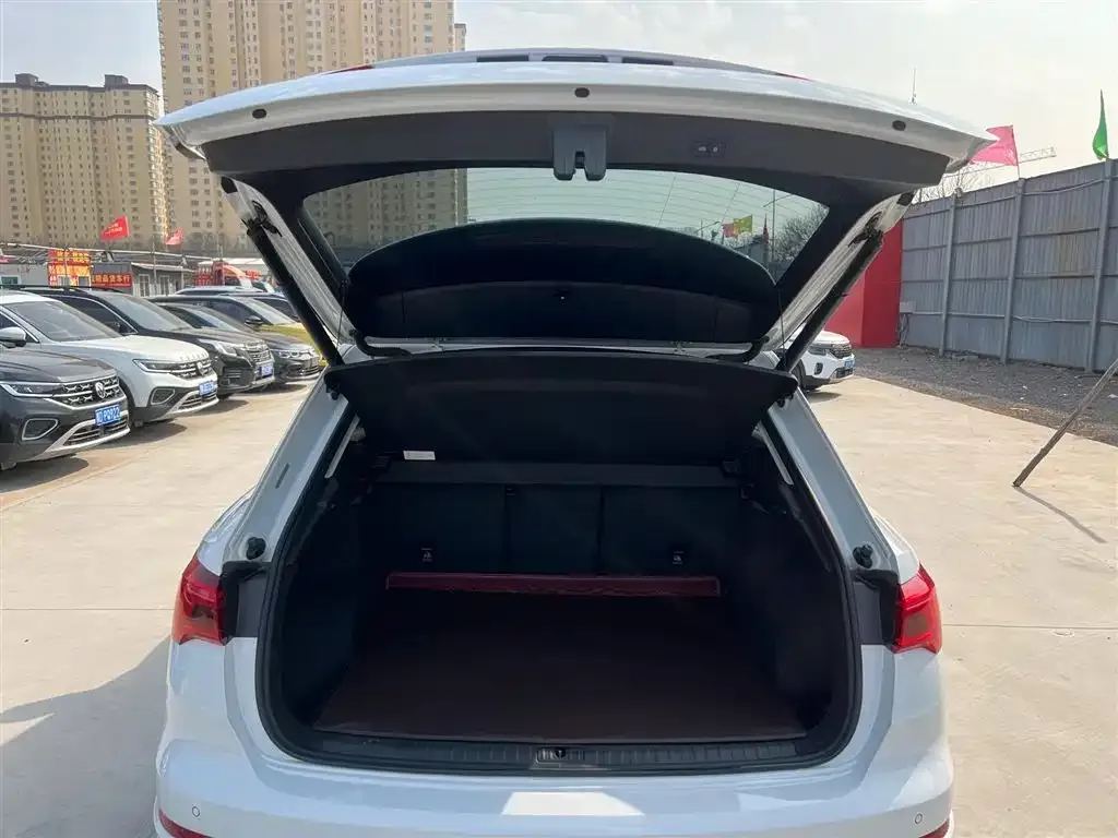 Audi Q3 2022 из CN, фото 4