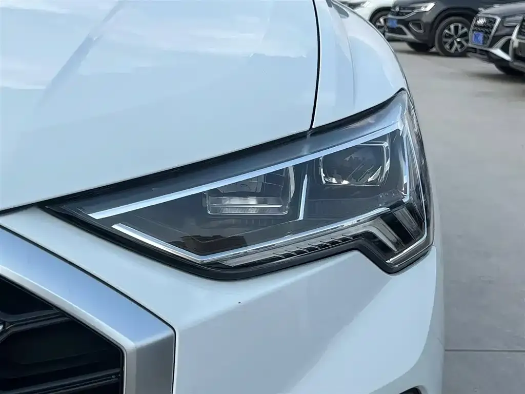 Audi Q3 2022 из CN, фото 2
