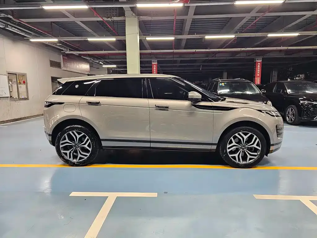 Land Rover Evoque — фото 2