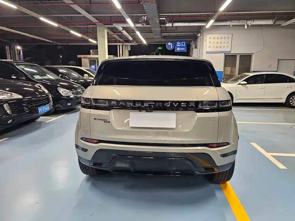 Land Rover Evoque — фото 10