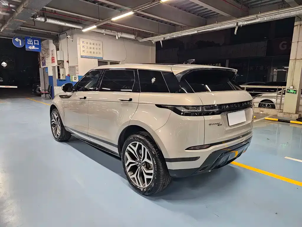 Land Rover Evoque — фото 4