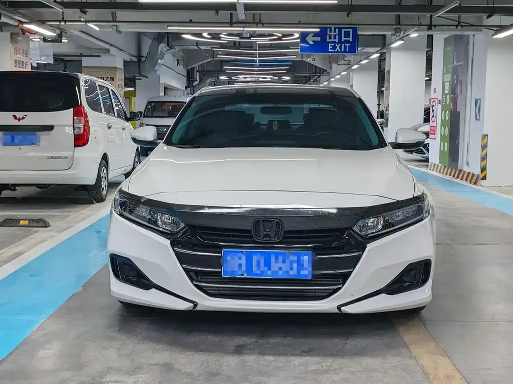 Honda Accord — фото 4