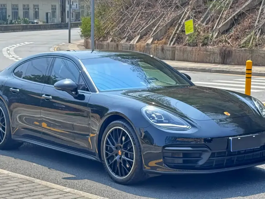 Porsche Panamera — фото 4