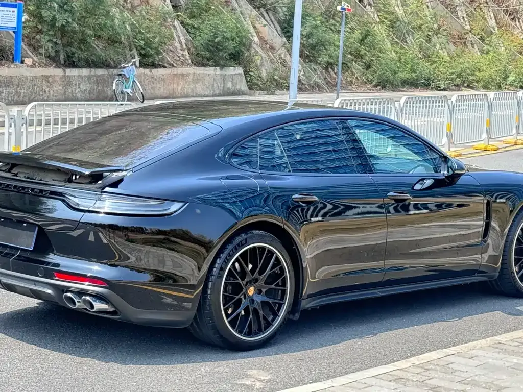 Porsche Panamera — фото 2