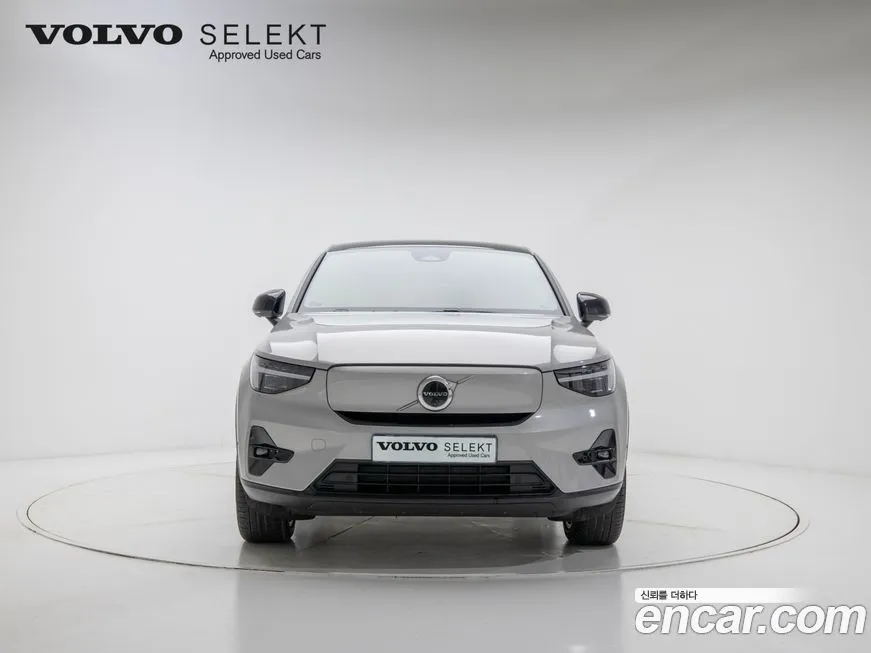 Volvo C40 2024 из KR, фото 4