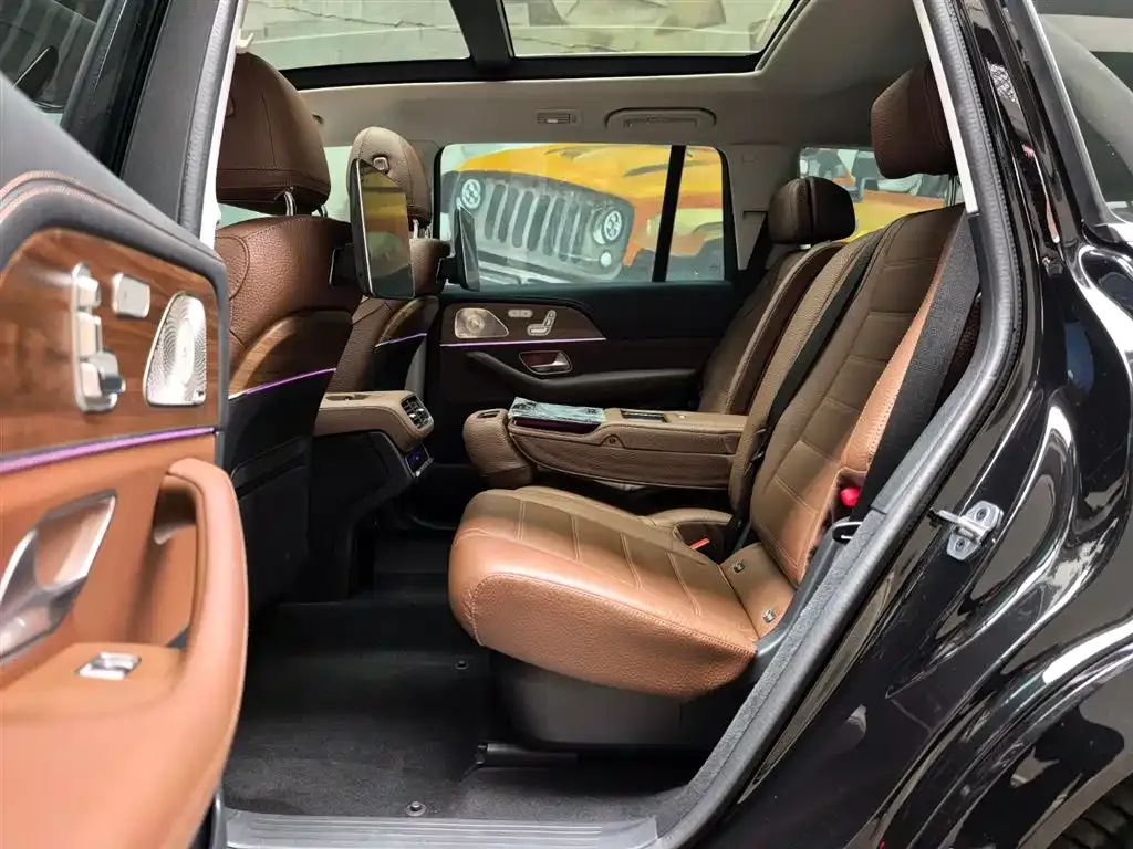 Mercedes-Benz GLS 2024 из CN, фото 6