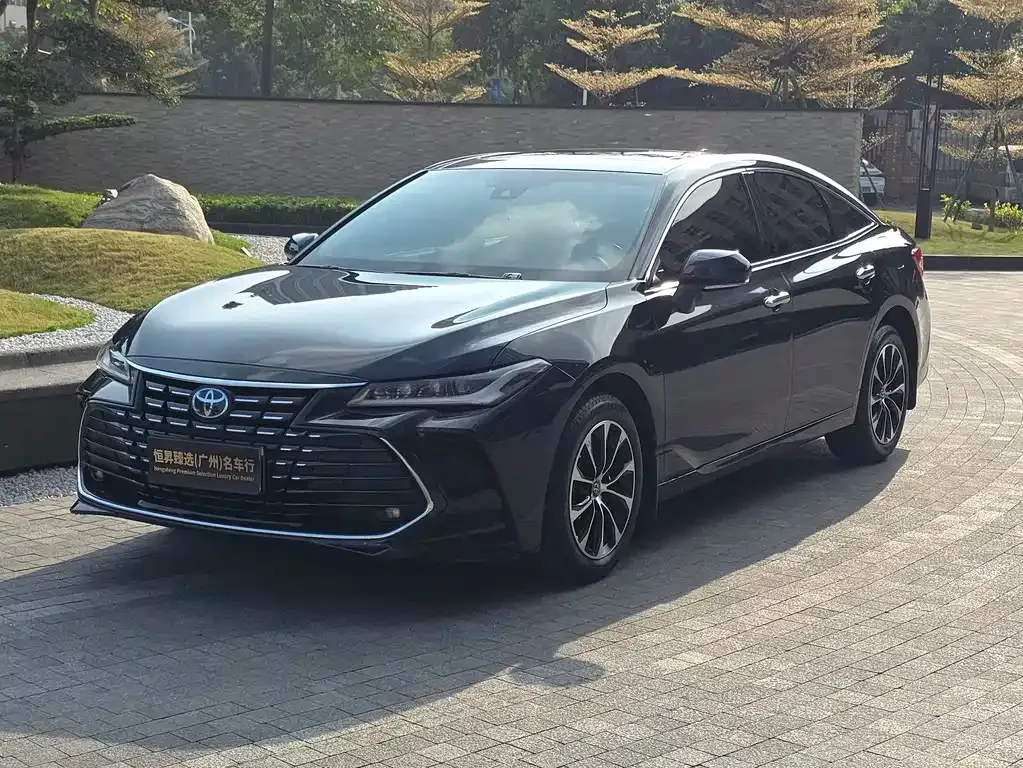 Toyota Avalon 2022 из CN, фото 1
