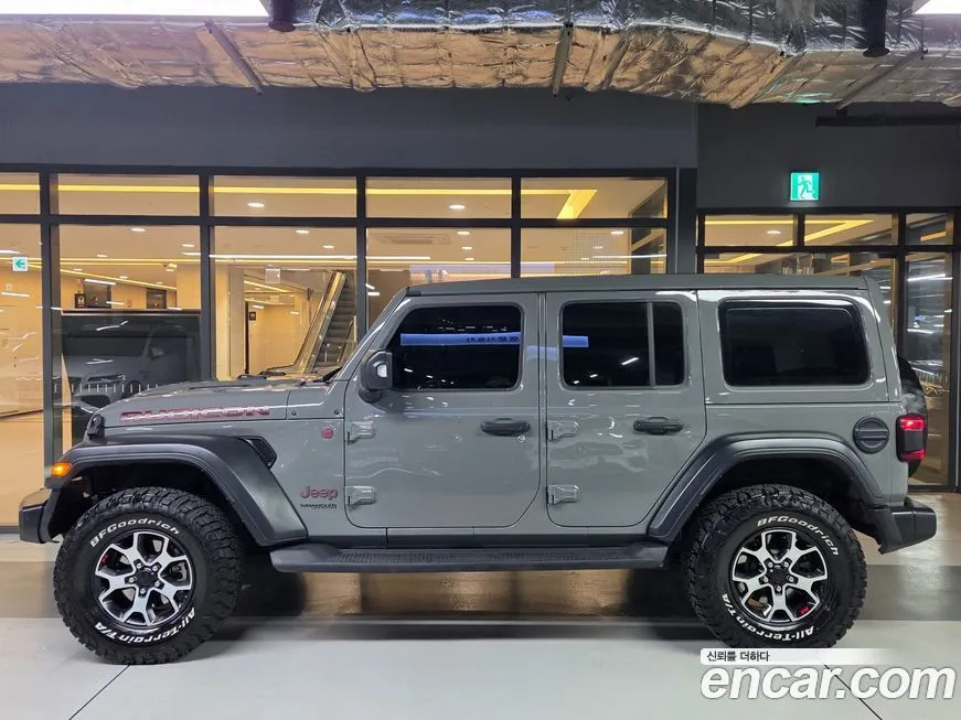 Jeep Wrangler — фото 2