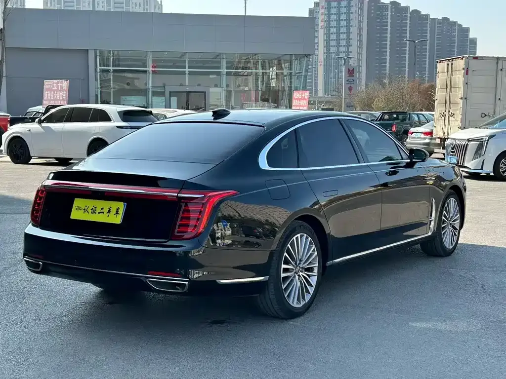Hongqi H9 — фото 7