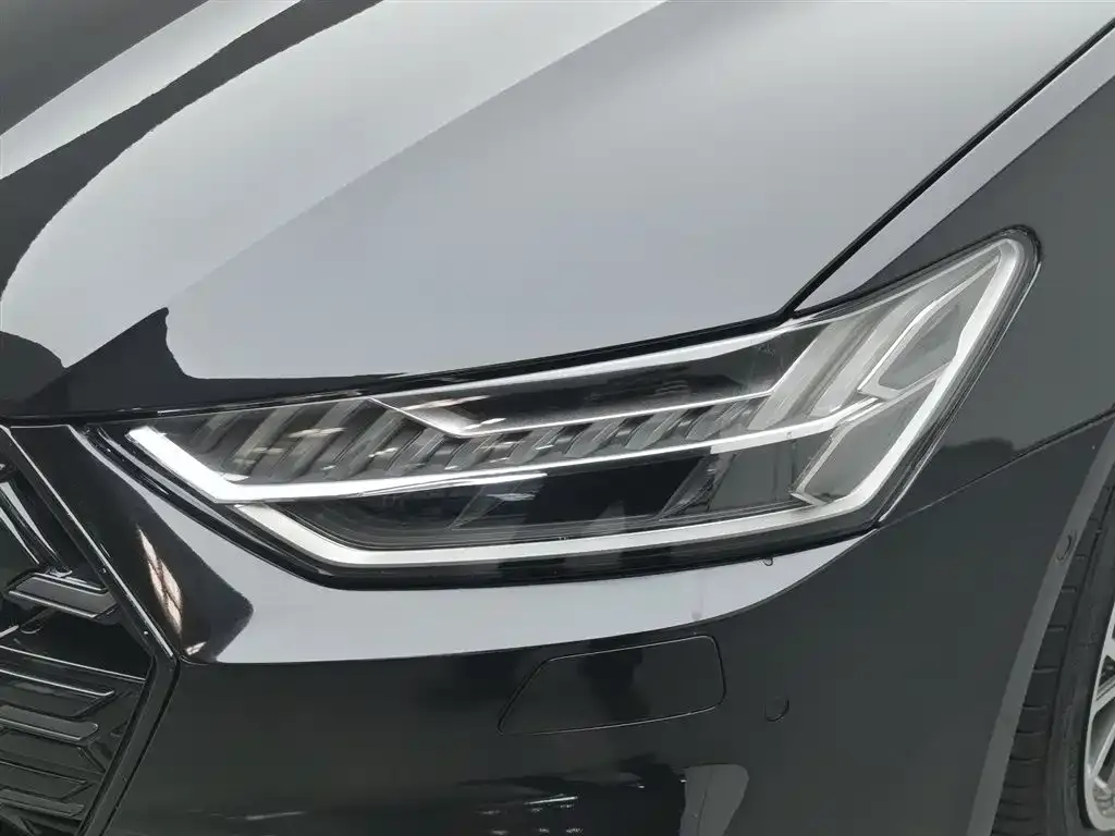 Audi A7L — фото 3