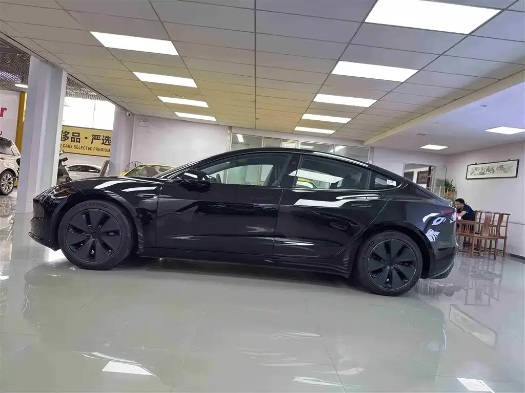 Tesla Model 3 2023 из CN, фото 10