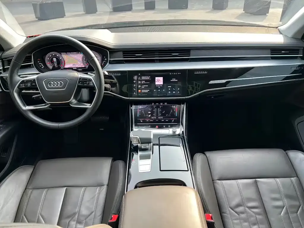 Audi A8 — фото 4