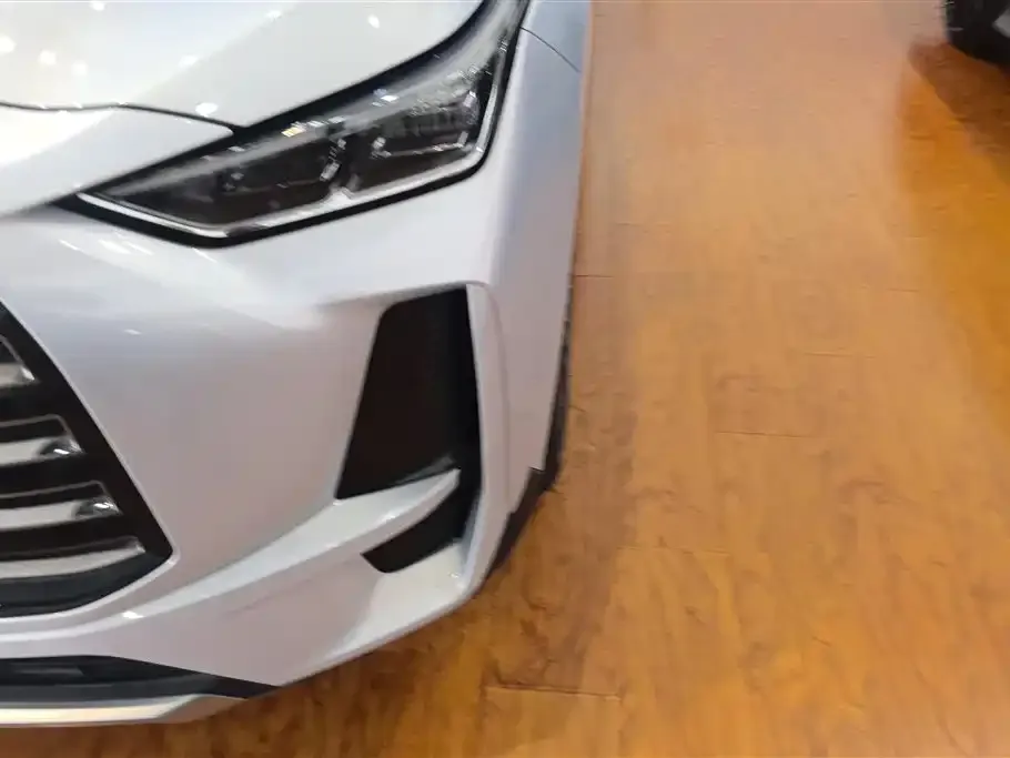 GAC Motor Trumpchi GS4 — фото 2