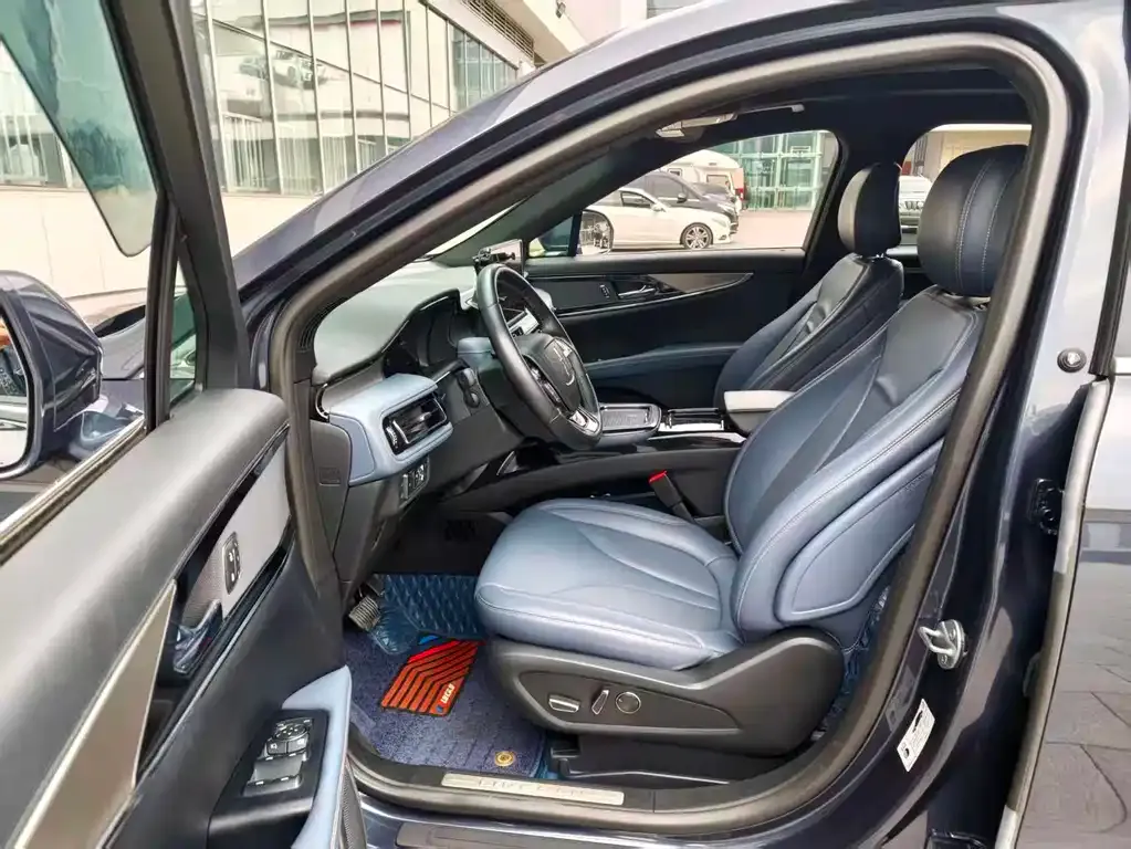 Lincoln Nautilus 2022 из CN, фото 6