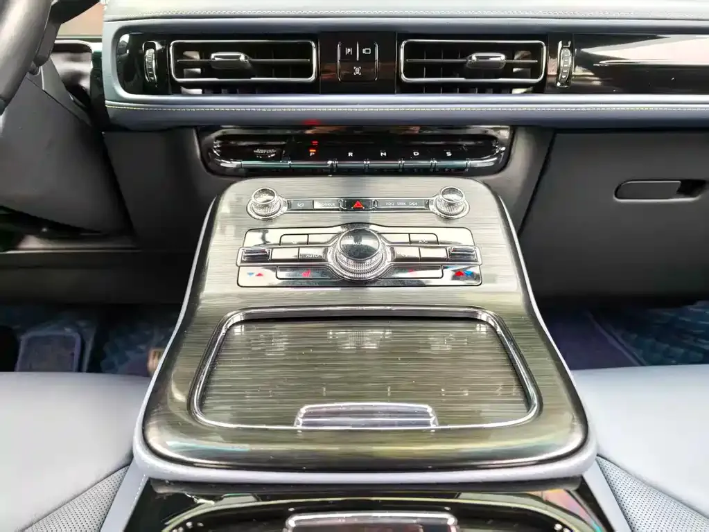 Lincoln Nautilus 2022 из CN, фото 4