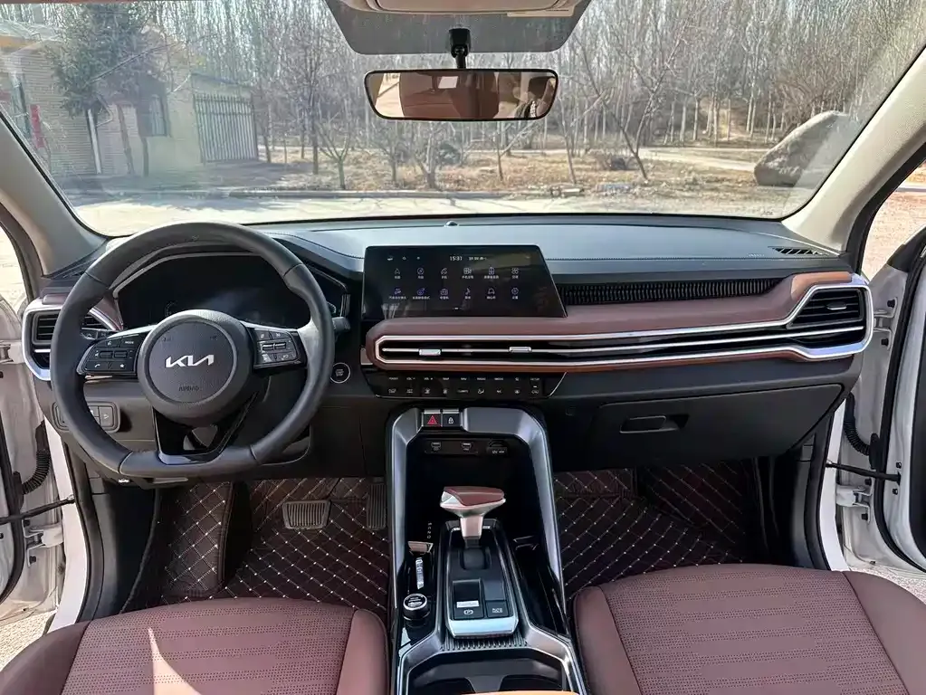 Kia Sportage 2024 из CN, фото 4