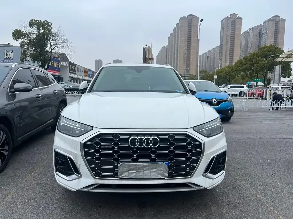 Audi Q5L 2022 из CN, фото 6