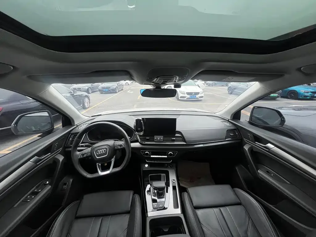 Audi Q5L 2022 из CN, фото 8