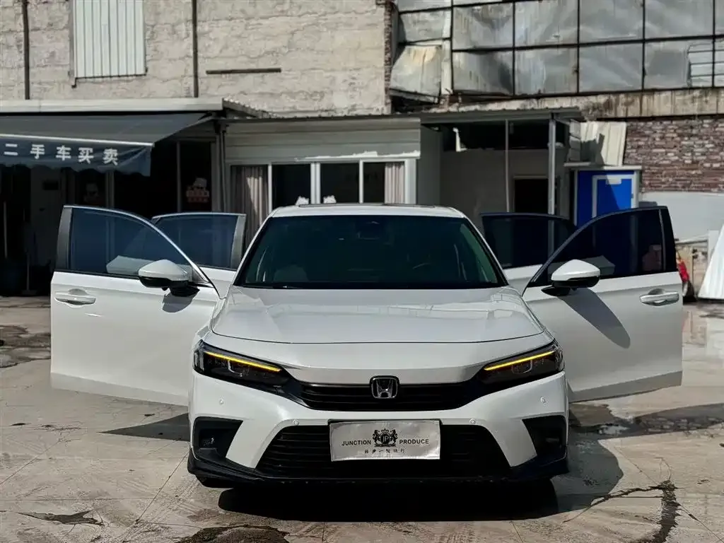 Honda Civic — фото 5